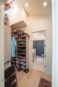 Enlarge photo 38