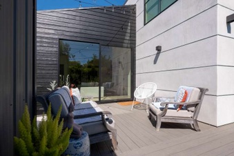 Enlarge photo 46