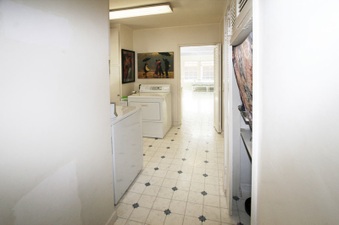 Enlarge photo 60