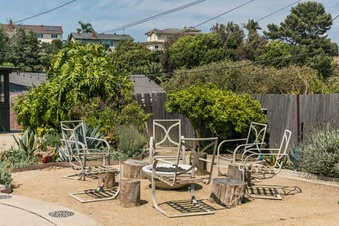 Enlarge photo 35