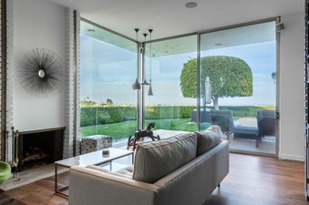 Enlarge photo 24