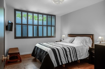 Enlarge photo 35