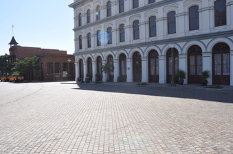 Enlarge photo 13