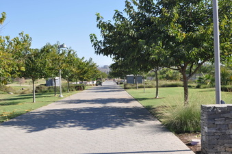 Enlarge photo 24