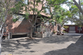 Enlarge photo 2