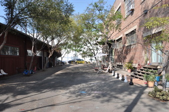 Enlarge photo 14
