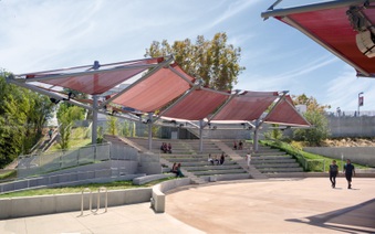 Enlarge photo 2