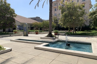 Enlarge photo 19