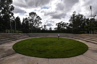Enlarge photo 2