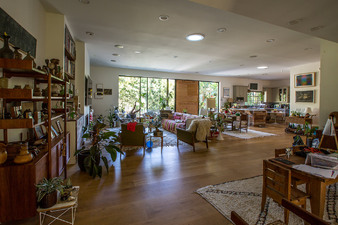 Enlarge photo 8