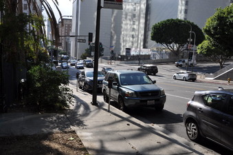 Enlarge photo 13