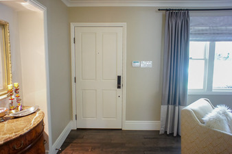 Enlarge photo 8