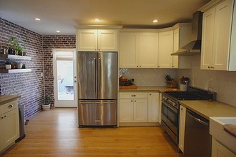 Enlarge photo 17