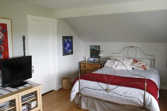 Enlarge photo 29