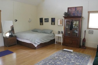 Enlarge photo 52