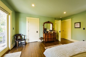 Enlarge photo 32