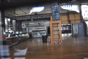 Enlarge photo 19