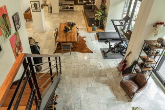 Enlarge photo 9