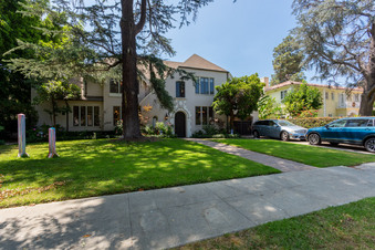 Enlarge photo 4