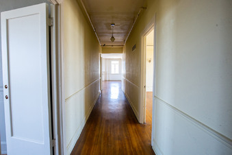 Enlarge photo 39