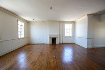 Enlarge photo 41