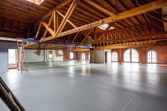 Enlarge photo 49