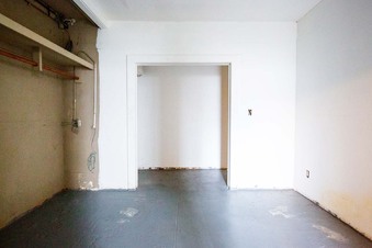 Enlarge photo 72