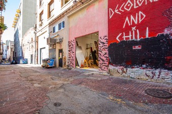 Enlarge photo 78