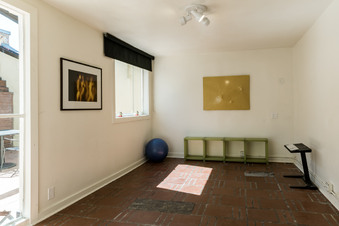 Enlarge photo 15