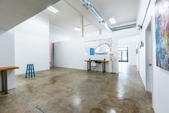 ART GALLERIES