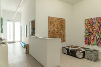 Enlarge photo 18