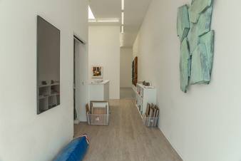 Enlarge photo 23