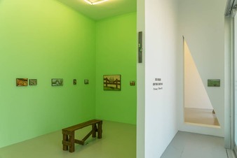 Enlarge photo 4