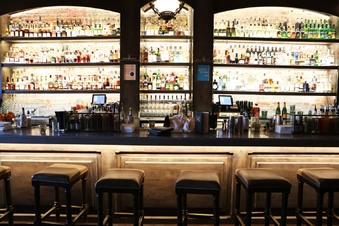 CHESTNUT CLUB