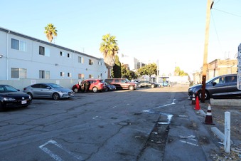 Enlarge photo 5