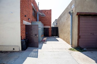 Enlarge photo 39