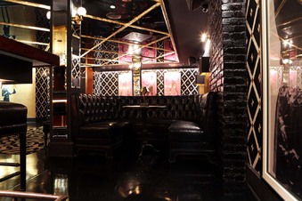 Enlarge photo 19