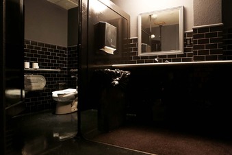 Enlarge photo 23