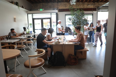 Enlarge photo 108