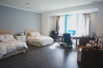 Enlarge photo 21