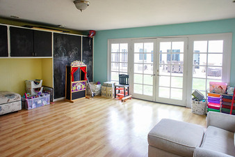 Enlarge photo 33