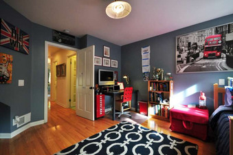 Enlarge photo 16