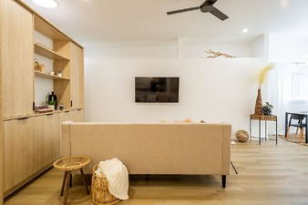 Enlarge photo 13