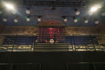 Enlarge photo 32