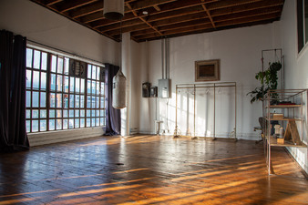 Enlarge photo 44
