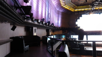 Enlarge photo 13