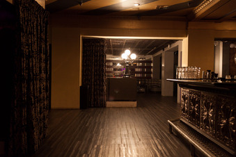 Enlarge photo 52