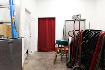 Enlarge photo 47