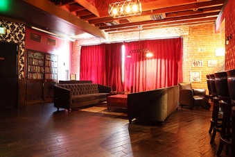 Enlarge photo 24