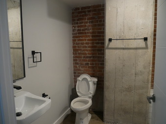 Enlarge photo 63